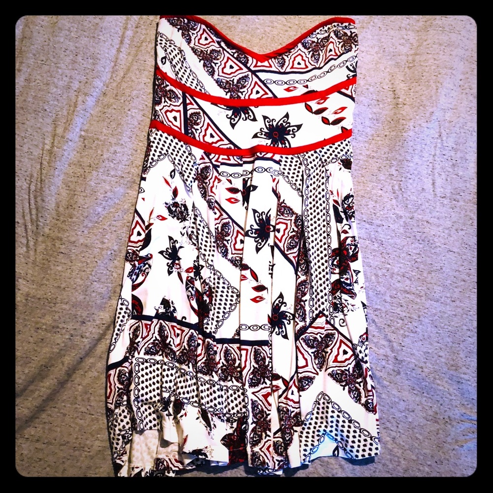 MNG by Mango strapless dress. Size M